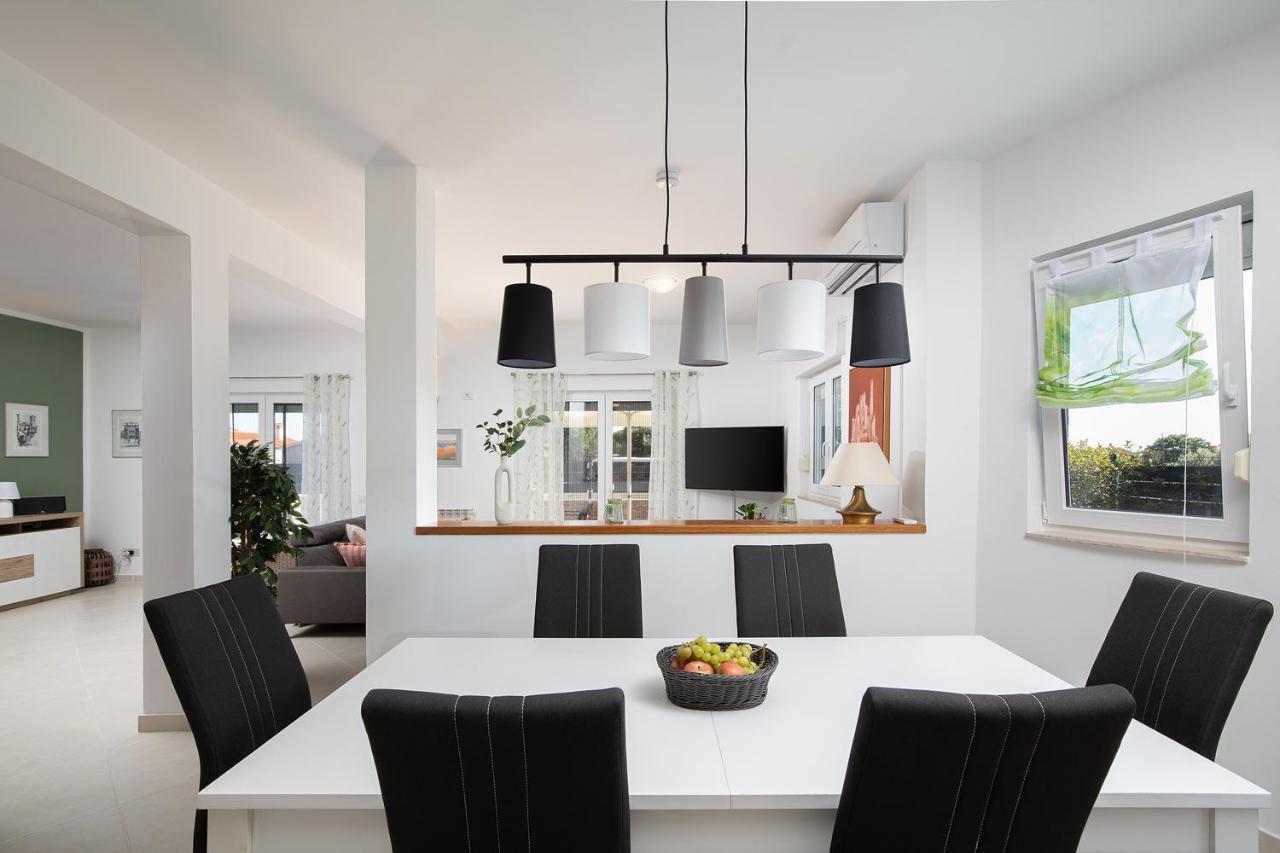 PUY Villa Papillon - Top Ausgestattete Ferienoase מראה חיצוני תמונה